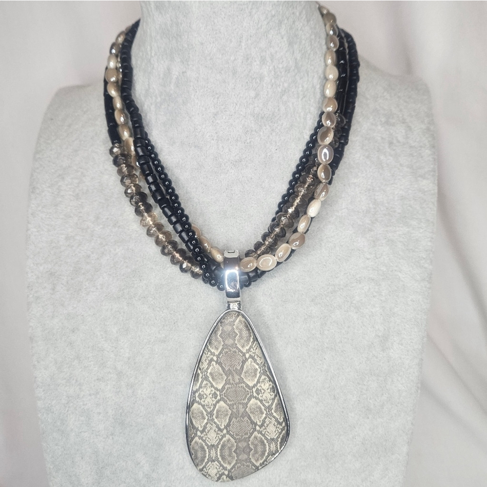 Premier Designs Rich And Famous Necklace With Removable Pendant Retail NWT $67